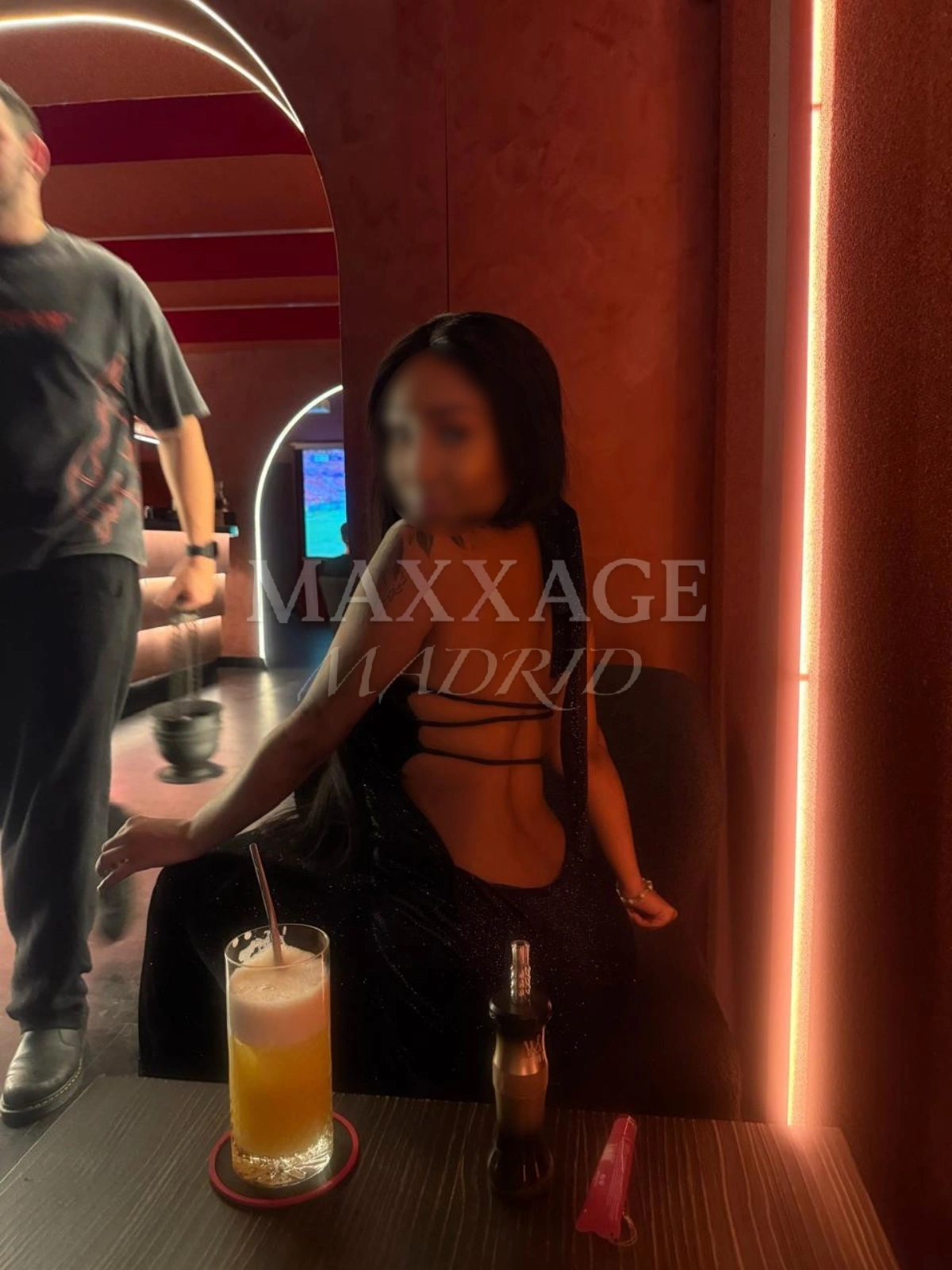 Electra escort colombiana Madrid Maxxage Madrid