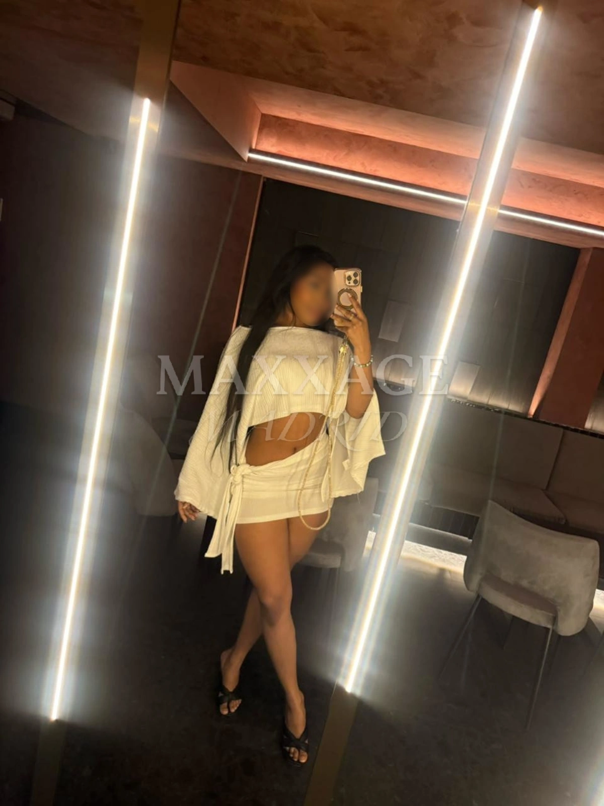 Electra escort colombiana Madrid Maxxage Madrid