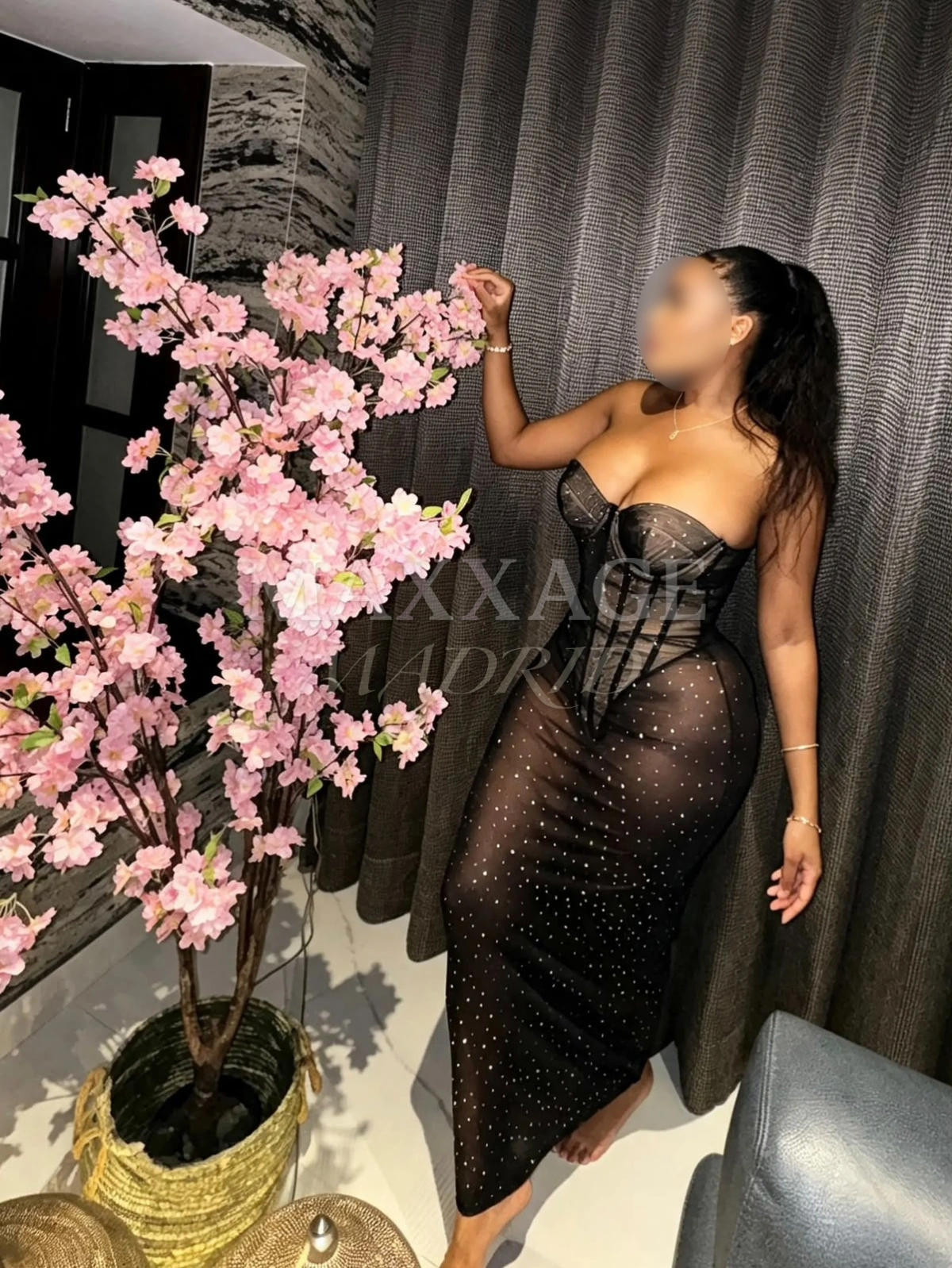 Zafiro escort Madrid